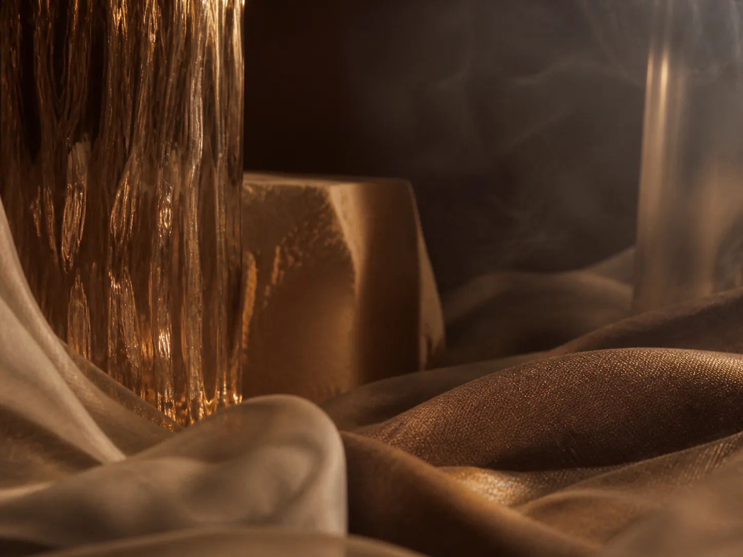 Amud al-Aaj lasting trace fragrance atmosphere